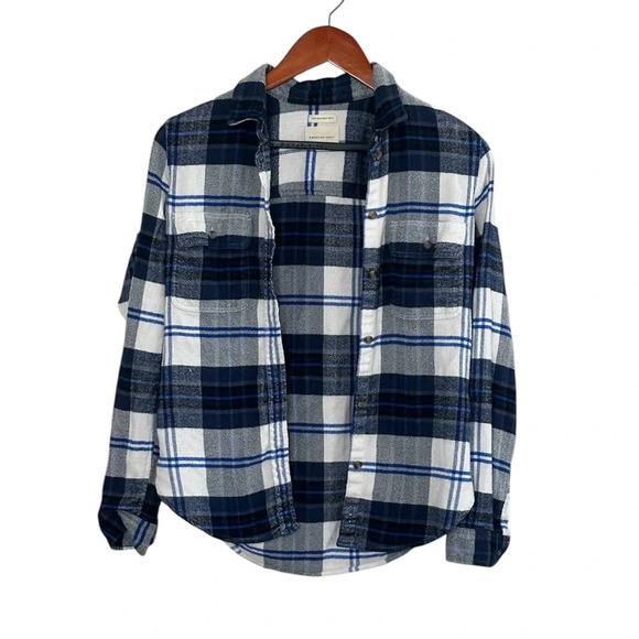 American Eagle Outfitters Tops - AMERICAN EAGLE button down shirt